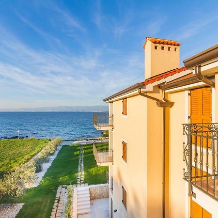 Luxury Apartments Villa Matea 2 Malinska Dış mekan fotoğraf