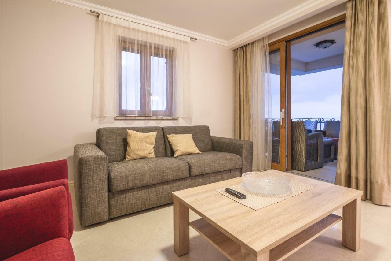 Luxury Apartments Villa Matea 2 Malinska Dış mekan fotoğraf